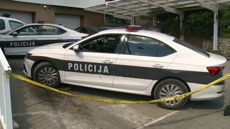 Traktor sletio s puta u Gradačcu, jedna osoba poginula